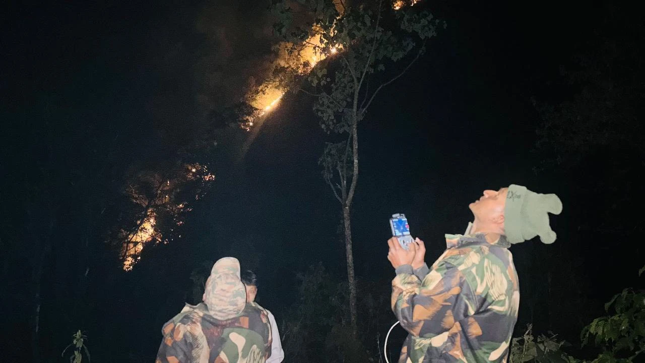 Disaster Averted in Mangan: Swift Action by Locals and Officials Controls Major Mangshila Fire