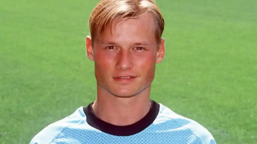 Former Arsenal and Juventus Goalkeeper Alex Manninger Dies in Train Crash at 48