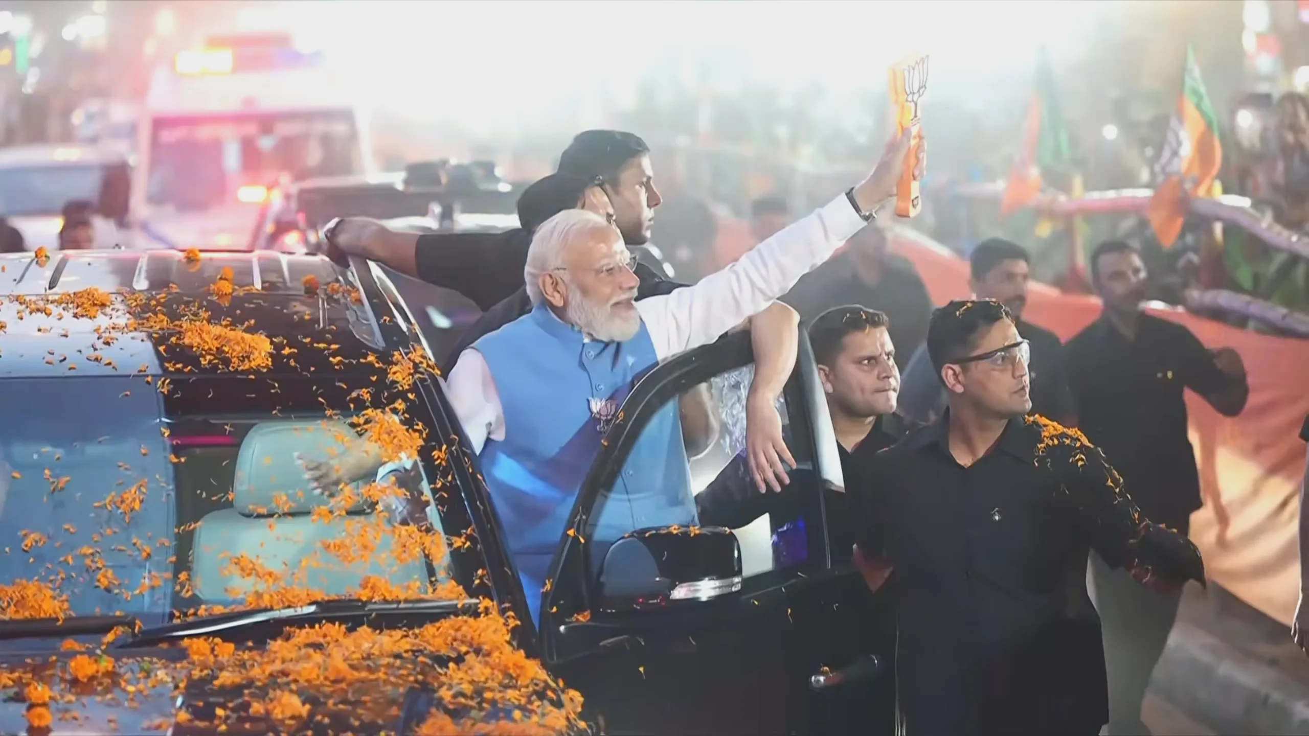 PM Modi’s Motorcade Gives Way to Ambulance in Siliguri Ahead of Mega Kawakhali Rally