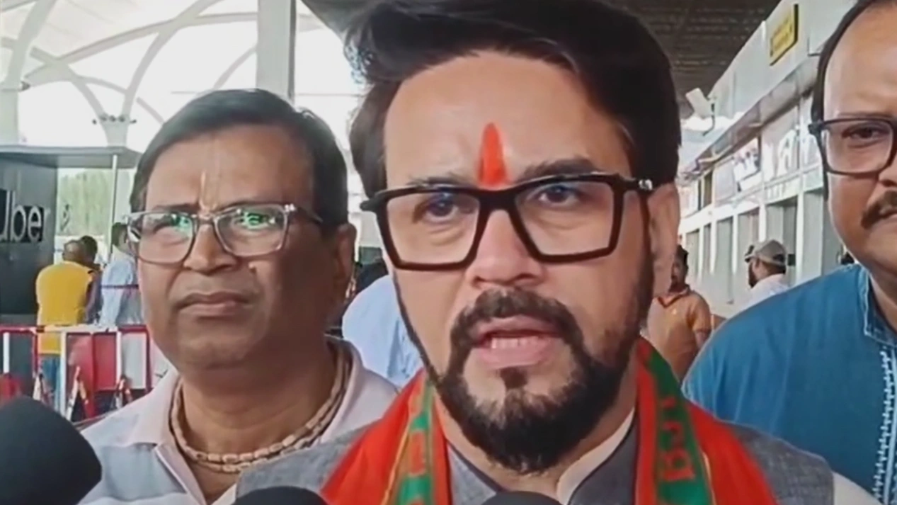 “TMC Means Terror, Murder, and Crime”: Anurag Thakur Lashes Out at Mamata Government in Bagdogra